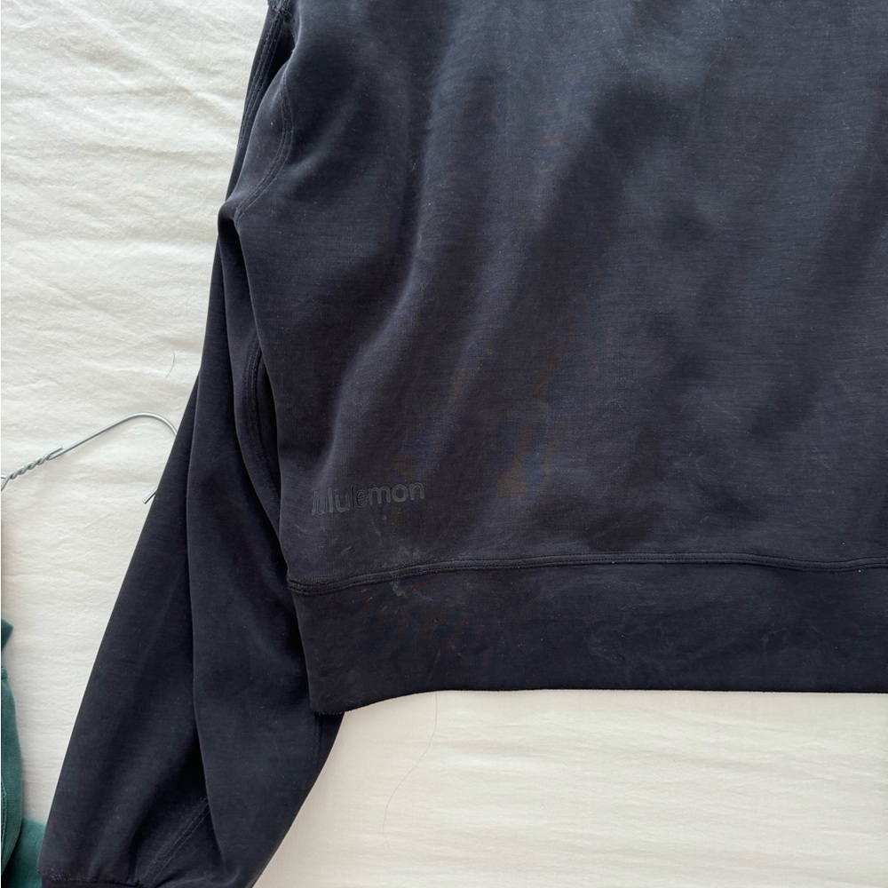 Black Lululemon softstreme cropped crew size 6